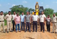 रेत माफियाओं के बुलंद हौसले: अवैध खनन, खनिज और राजस्व विभाग ने जब्त की 2 चेन माउंटेन