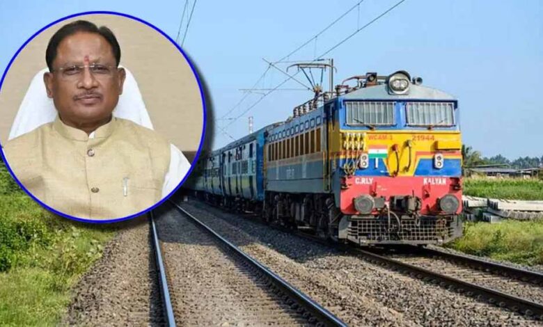 छत्तीसगढ़ में रेल क्रांति : 47 हजार करोड़ रूपए की रेल विकास परियोजनाएं प्रगति पर छत्तीसगढ़ में रेल क्रांति : 47 हजार करोड़ रूपए की रेल विकास परियोजनाएं प्रगति पर