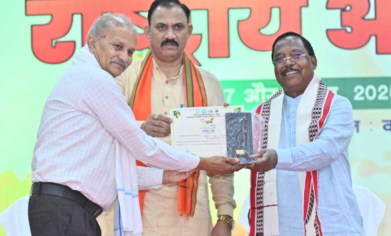 राष्ट्रीय आम महोत्सव से आम उत्पादन के लिए प्रेरित होंगे छत्तीसगढ़ के किसान : कृषि मंत्री  नेताम