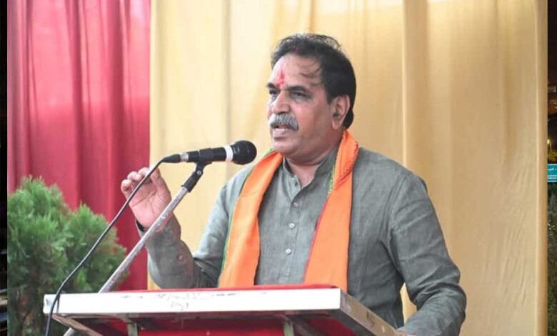 मोदी सरकार के 11 साल पूरे: राजेश मूणत ने रायपुर पश्चिम में जनसभा को किया संबोधित मोदी सरकार के 11 साल पूरे: राजेश मूणत ने रायपुर पश्चिम में जनसभा को किया संबोधित