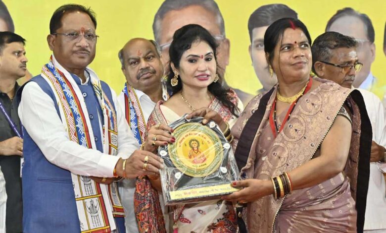 छत्तीसगढ़ की तरक्की और विकास में सेन समाज महत्वपूर्ण योगदान: मुख्यमंत्री विष्णु देव साय छत्तीसगढ़ की तरक्की और विकास में सेन समाज महत्वपूर्ण योगदान: मुख्यमंत्री विष्णु देव साय