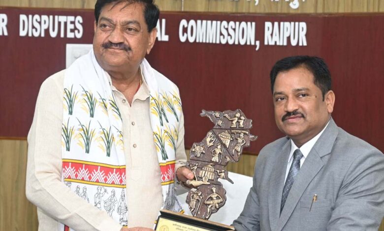रायपुर : जिला उपभोक्ता आयोगोें के अध्यक्ष एवं सदस्यों का एक दिवसीय प्रशिक्षण कार्यशाला सम्पन्न रायपुर : जिला उपभोक्ता आयोगोें के अध्यक्ष एवं सदस्यों का एक दिवसीय प्रशिक्षण कार्यशाला सम्पन्न