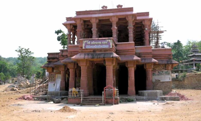 पाटेश्वर आश्रम में भव्य एवं विशाल माँ कौशल्या धाम का निर्माण अंतिम चरण में पाटेश्वर आश्रम में भव्य एवं विशाल माँ कौशल्या धाम का निर्माण अंतिम चरण में