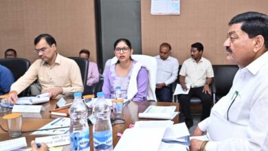 राशन वितरण में शिकायत आने पर तत्काल कार्यवाही करें: खाद्य मंत्री श्री दयालदास बघेल
