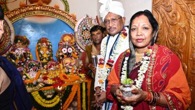 मुख्यमंत्री विष्णुदेव साय रथयात्रा में हुए शामिल, निभाई छेरा-पहरा की रस्म,परंपरागत श्रद्धा-भक्ति और उल्लास के वातावरण में निकाली गई भव्य रथयात्रा..