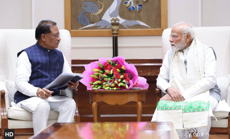 CG NEWS: मुख्यमंत्री विष्णुदेव साय ने प्रधानमंत्री मोदी से की मुलाकात, CM साय ने कहा — “छत्तीसगढ़ में हर गारंटी निभा रही है हमारी सरकार”…. CG NEWS: मुख्यमंत्री विष्णुदेव साय ने प्रधानमंत्री मोदी से की मुलाकात, CM साय ने कहा — “छत्तीसगढ़ में हर गारंटी निभा रही है हमारी सरकार”….