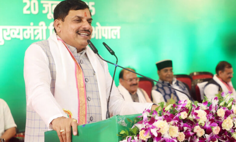 MP NEWS- मध्यप्रदेश बनेगा देश की डेयरी कैपिटल: मुख्यमंत्री डॉ. मोहन यादव… MP NEWS- मध्यप्रदेश बनेगा देश की डेयरी कैपिटल: मुख्यमंत्री डॉ. मोहन यादव…