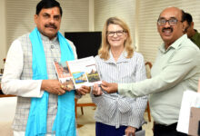 MP NEWS: बच्चों का स्वास्थ्य हमारी प्राथमिकता, बाल पोषण सुधार के लिए मिशन मोड में हो रहे प्रयास : मुख्यमंत्री डॉ. यादव….