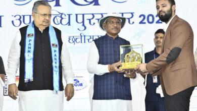CG NEWS: मुख्यमंत्री विष्णु देव साय “पंख खेल उपलब्धि पुरस्कार 2025” कार्यक्रम में हुए शामिल….