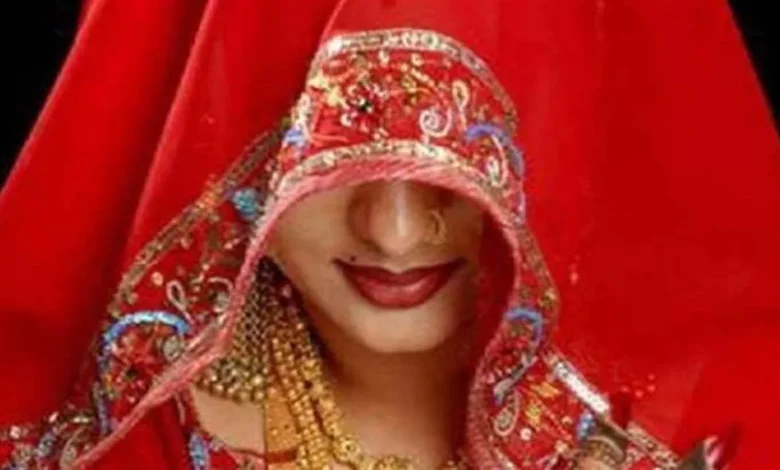 CG News- दहेज में कार नहीं मिली तो लौट गई बारात, दूल्हा समेत 6 पर FIR, दी गई ‘नीला ड्रम’ की धमकी… CG News- दहेज में कार नहीं मिली तो लौट गई बारात, दूल्हा समेत 6 पर FIR, दी गई ‘नीला ड्रम’ की धमकी…