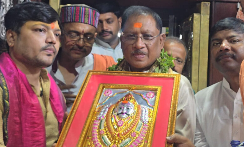 CG NEWS:’काशी के कोतवाल’ श्री काल भैरव जी के दरबार में मुख्यमंत्री श्री विष्णुदेव साय ने की पूजा-अर्चना…