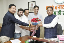 CG News: मुख्यमंत्री विष्णु देव साय से छत्तीसगढ़ ओलम्पिक संघ के पदाधिकारियों ने की सौजन्य मुलाकात, ओलम्पिक दिवस कार्यक्रम में किया आमंत्रित…
