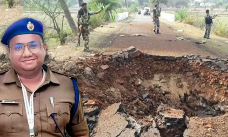 CG NEWS: मुख्यमंत्री साय ने नक्सली हमले में एएसपी आकाश राव गिरीपुंजे के शहीद होने पर जताया गहरा शोक, घायलों के इलाज के दिए निर्देश…. CG NEWS: मुख्यमंत्री साय ने नक्सली हमले में एएसपी आकाश राव गिरीपुंजे के शहीद होने पर जताया गहरा शोक, घायलों के इलाज के दिए निर्देश….