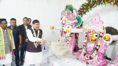 MP News: रथ यात्रा में शामिल हुए मुख्यमंत्री डॉ. मोहन यादव, भगवान जगन्नाथ की आरती कर उठाया विग्रह…