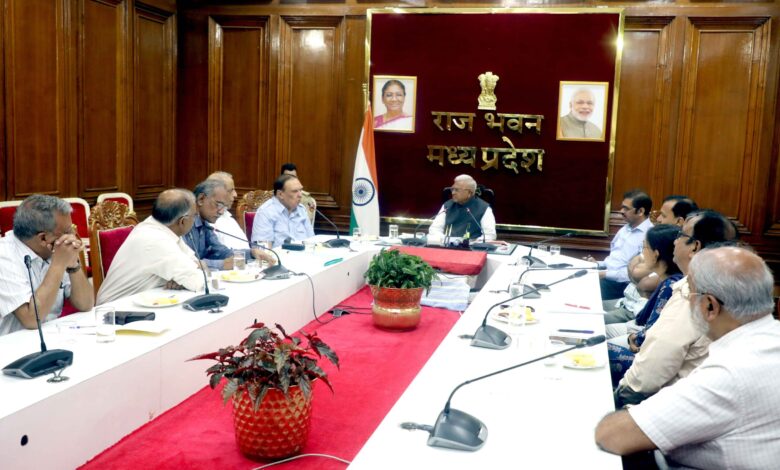 MP News: राज्यपाल मंगुभाई पटेल से डॉ. ए.आर. डल्ला की सौजन्य भेंट, सिकल सेल उन्मूलन मिशन पर हुई विस्तृत चर्चा… MP News: राज्यपाल मंगुभाई पटेल से डॉ. ए.आर. डल्ला की सौजन्य भेंट, सिकल सेल उन्मूलन मिशन पर हुई विस्तृत चर्चा…