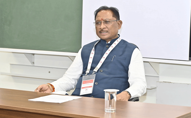 छत्तीसगढ़ में कृषि के साथ साथ उद्योगों के विकास के लिए है अनुकूल वातावरण : कैरियर निर्माण में अपनी क्षमता का बेहतर उपयोग करें युवा – मुख्यमंत्री छत्तीसगढ़ में कृषि के साथ साथ उद्योगों के विकास के लिए है अनुकूल वातावरण : कैरियर निर्माण में अपनी क्षमता का बेहतर उपयोग करें युवा – मुख्यमंत्री