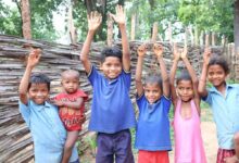 सुशासन की रोशनी से जगमगाया मुदवेंडी गांव, नियद नेल्लानार योजना बनी क्रांतिकारी बदलाव की वाहक
