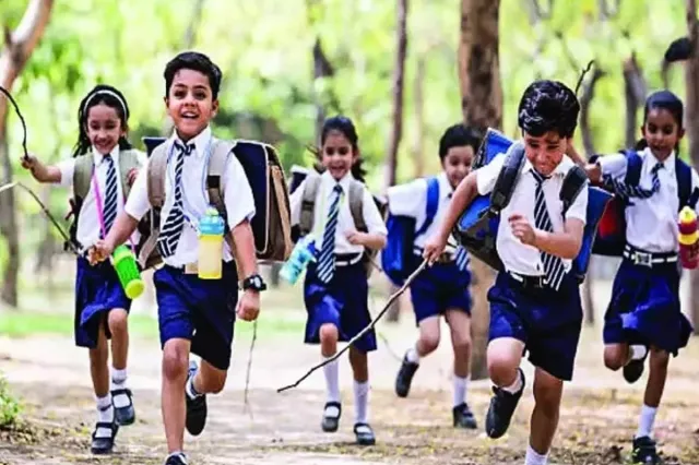 CG Summer Vacation: छत्तीसगढ़ में जुलाई से स्कूल खोलने की उठी मांग, सीएम साय ने क्या कहा? गर्मी की छुट्टियों का आज है अंतिम दिन…