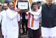 CG NEWS: मुख्यमंत्री विष्णुदेव साय ने शहीद एएसपी आकाश राव गिरपुंजे को दी श्रद्धांजलि, पार्थिव शरीर को कंधा देकर दी अंतिम विदाई….