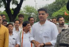 जेल में चैतन्य से मिले सचिन पायलट, बोले- कांग्रेस एक कदम भी पीछे नहीं हटेगी