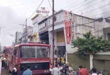 इलेक्ट्रॉनिक दुकान में लगी भीषण आग, लाखों का नुकसान