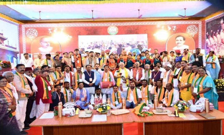 भाजपा प्रशिक्षण शिविर का अंतिम दिन : CM साय बोले- वरिष्ठ नेताओं से मिला मार्गदर्शन भविष्य के लिए लाभकारी भाजपा प्रशिक्षण शिविर का अंतिम दिन : CM साय बोले- वरिष्ठ नेताओं से मिला मार्गदर्शन भविष्य के लिए लाभकारी