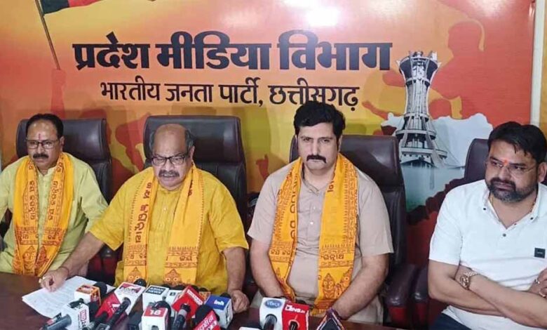 विधायक पुरंदर मिश्रा का राहुल गांधी पर प्रहार: रथयात्रा तक दुर्गति का श्राप! विधायक पुरंदर मिश्रा का राहुल गांधी पर प्रहार: रथयात्रा तक दुर्गति का श्राप!