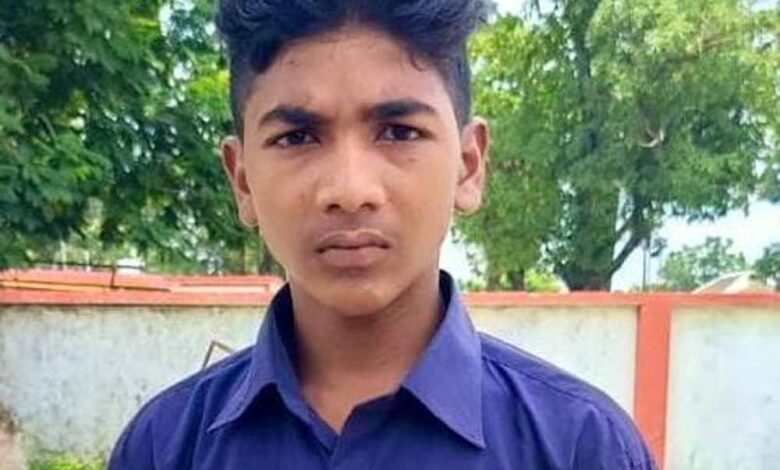 अंधेरे से उजाले की ओर: पूवर्ती गांव के अर्जुन की उड़ान अंधेरे से उजाले की ओर: पूवर्ती गांव के अर्जुन की उड़ान
