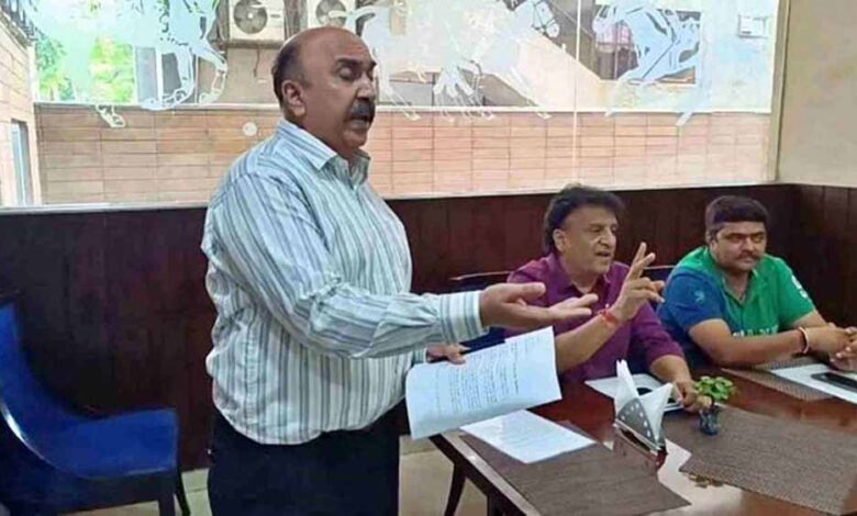राजस्थान टेबल टेनिस: खिलाड़ियों के भविष्य पर मंडराया संकट, संघ ने साजिश के आरोपों पर तोड़ी चुप्पी राजस्थान टेबल टेनिस: खिलाड़ियों के भविष्य पर मंडराया संकट, संघ ने साजिश के आरोपों पर तोड़ी चुप्पी