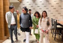 आशुतोष राणा से प्रदेश के वित्त मंत्री ओपी चौधरी व पत्नी अदिति पटेल चौधरी ने होटल में की मुलाकात,  खोला राज