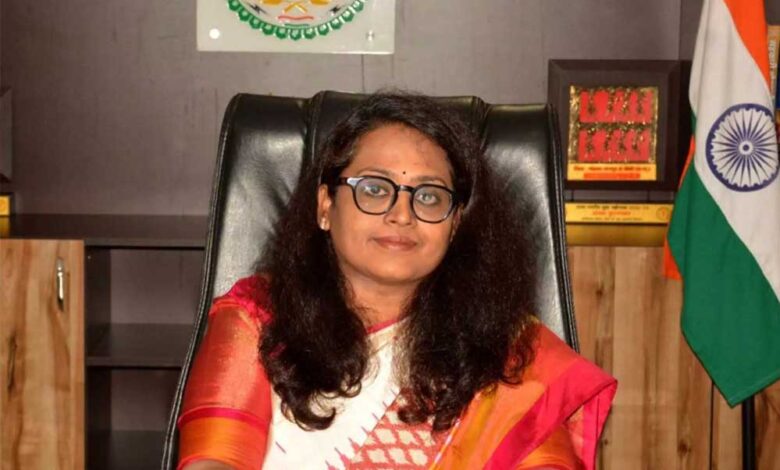 मोहला : सुरक्षित प्रसव के लिए गर्भवती महिलाओं की बनाए सूची, सुविधाए करें सुनिश्चित-कलेक्टर श्रीमती तुलिका प्रजापति मोहला : सुरक्षित प्रसव के लिए गर्भवती महिलाओं की बनाए सूची, सुविधाए करें सुनिश्चित-कलेक्टर श्रीमती तुलिका प्रजापति