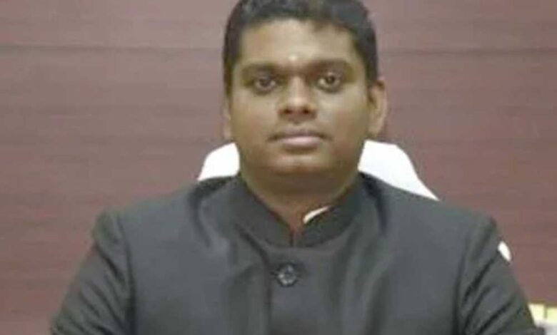 जगदलपुर : शिक्षा की गुणवत्ता में सुधार हेतु शिक्षक उपयोग करें विनोबा एप्प-सीईओ जैन जगदलपुर : शिक्षा की गुणवत्ता में सुधार हेतु शिक्षक उपयोग करें विनोबा एप्प-सीईओ जैन
