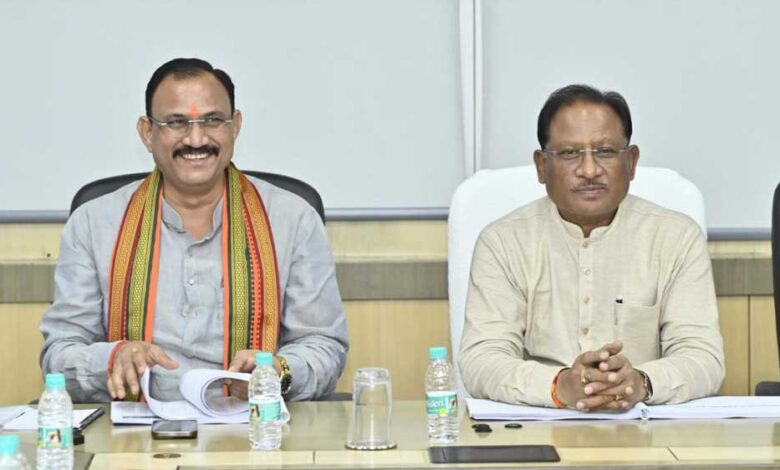 रायपुर : राज्य के 11 जिलों को भारत सरकार से मिला कैटरेक्ट ब्लाइंडनेस बैकलॉग फ्री स्टेटस (सीबीबीएफएस) रायपुर : राज्य के 11 जिलों को भारत सरकार से मिला कैटरेक्ट ब्लाइंडनेस बैकलॉग फ्री स्टेटस (सीबीबीएफएस)