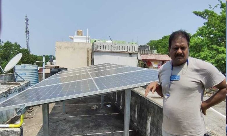 प्रधानमंत्री सूर्यघर मुफ्त बिजली योजना आमजनों के लिए आर्थिक राहत और पर्यावरण संरक्षण दोनों ही दृष्टियों से वरदान साबित हो रही प्रधानमंत्री सूर्यघर मुफ्त बिजली योजना आमजनों के लिए आर्थिक राहत और पर्यावरण संरक्षण दोनों ही दृष्टियों से वरदान साबित हो रही