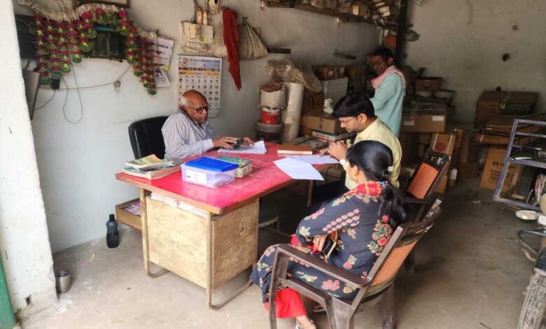 रायपुर : त्योहारी सीजन में खाद्य एवं औषधि प्रशासन की टीम ने चलाया जांच अभियान रायपुर : त्योहारी सीजन में खाद्य एवं औषधि प्रशासन की टीम ने चलाया जांच अभियान