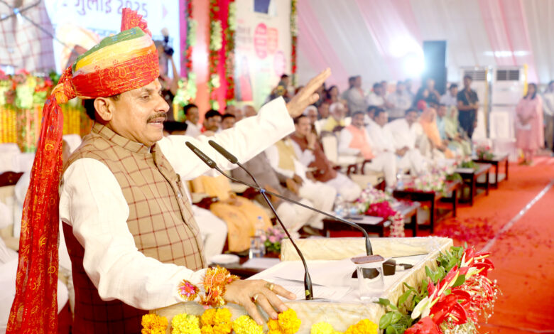 MP NEWS: प्रदेश की सभी बहनें हमारा मान हैं, अभिमान हैं : मुख्यमंत्री डॉ. यादव… MP NEWS: प्रदेश की सभी बहनें हमारा मान हैं, अभिमान हैं : मुख्यमंत्री डॉ. यादव…