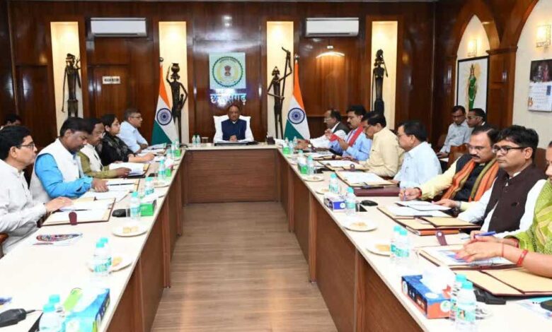 साय कैबिनेट की बैठक 11 जुलाई को, सरकारी कर्मचारियों के महंगाई भत्ते में बढ़ोतरी की उम्मीद साय कैबिनेट की बैठक 11 जुलाई को, सरकारी कर्मचारियों के महंगाई भत्ते में बढ़ोतरी की उम्मीद
