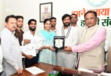 CG NEWS: मुख्यमंत्री विष्णुदेव साय से पंथी नृत्य दल ने की सौजन्य मुलाकात, मिस्र में भारत का प्रतिनिधित्व करने पर दी शुभकामनाएं….