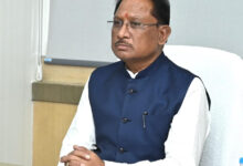 CG News: मुख्यमंत्री विष्णु देव साय ने ग्रामोद्योग विभाग की समीक्षा बैठक में दिए निर्देश, कहा- पारंपरिक कारीगरों की आजीविका संवारने के लिए बनेगी विशेष रणनीति….