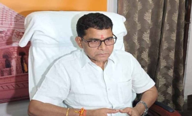 अब 5 डिसमिल से कम कृषि भूमि की नहीं होगी रजिस्ट्री, शहरों को मिलेगी छूट अब 5 डिसमिल से कम कृषि भूमि की नहीं होगी रजिस्ट्री, शहरों को मिलेगी छूट