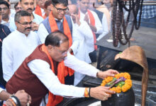 गुरु पूर्णिमा पर मुख्यमंत्री विष्णु देव साय ने श्री सत्यनारायण बाबा धाम में की पूजा-अर्चना, प्रदेशवासियों के सुख-समृद्धि की कामना की….
