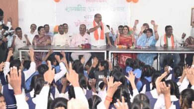 शिक्षा को समर्पित नेतृत्व — विधायक पुरंदर मिश्रा ने बच्चों को ज्ञान और परिश्रम का मंत्र दिया