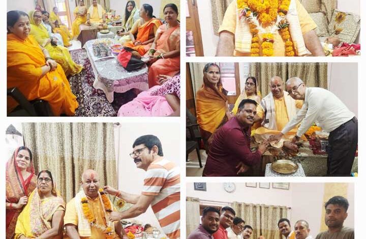 आचार्य जी के कैंम्प 01 निवास पर गुरु पूर्णिमा मनी…. आचार्य पंडित ओमप्रकाश द्विवेदी बोले-ईश्वर प्राप्ति के पथ प्रदर्शक हैं गुरु… आचार्य जी के कैंम्प 01 निवास पर गुरु पूर्णिमा मनी…. आचार्य पंडित ओमप्रकाश द्विवेदी बोले-ईश्वर प्राप्ति के पथ प्रदर्शक हैं गुरु…