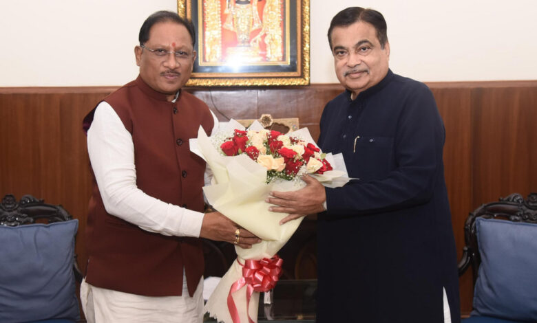 केंद्रीय मंत्री नितिन गडकरी से मिले मुख्यमंत्री विष्णुदेव साय…. केंद्रीय मंत्री नितिन गडकरी से मिले मुख्यमंत्री विष्णुदेव साय….