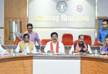 उपमुख्यमंत्री विजय शर्मा की अध्यक्षता में विशुद्ध रूप से राजनीतिक आंदोलनों से सम्बंधित दर्ज प्रकरणों पर मंत्रिपरिषद की उपसमिति की बैठक सम्पन्न…