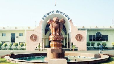 छत्तीसगढ़ विधानसभा का मानसून सत्र प्रश्नकाल से प्रारंभ, पूर्व राज्यपाल शेखर दत्त और राजा सुरेन्द्र बहादुर सिंह को दी गई श्रद्धांजलि…