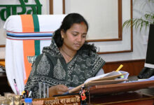 महिला एवं बाल विकास मंत्री श्रीमती लक्ष्मी राजवाड़े के प्रयास से इस जिले को मिली सड़कों की सौगात…