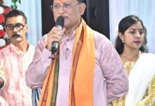मुख्यमंत्री विष्णुदेव साय ने फलेश्वरनाथ महादेव मंदिर में पूजा अर्चना कर प्रदेशवासियों की सुख समृद्धि और खुशहाली की मंगलकामना की….