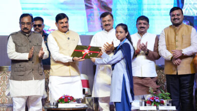 MP NEWS- ‘सबको शिक्षा’ हमारा विकास मंत्र: सीएम डॉ. यादव ने 12वीं के 94,234 मेधावी छात्रों को लैपटॉप के लिए 235 करोड़ की प्रोत्साहन राशि दी…