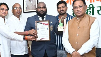 छत्तीसगढ़ के प्रेम राजन रौतिया ने इंटरनेशनल पावरलिफ्टिंग में दिलाया स्वर्ण पदक, CM साय से की मुलाकात…